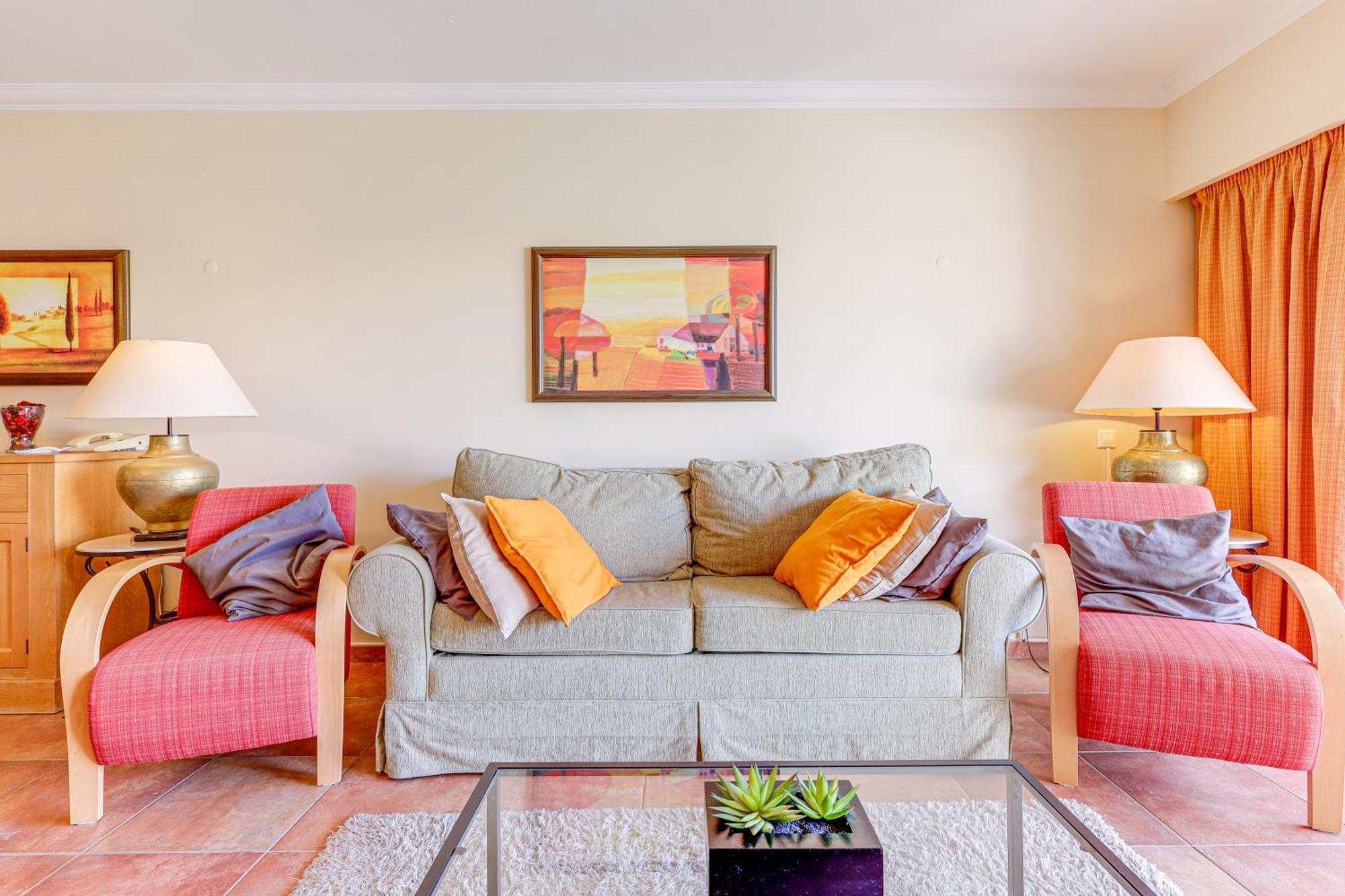 Apartment With 2 Bedrooms, 2M To The Beach Armação de Pêra Exterior foto